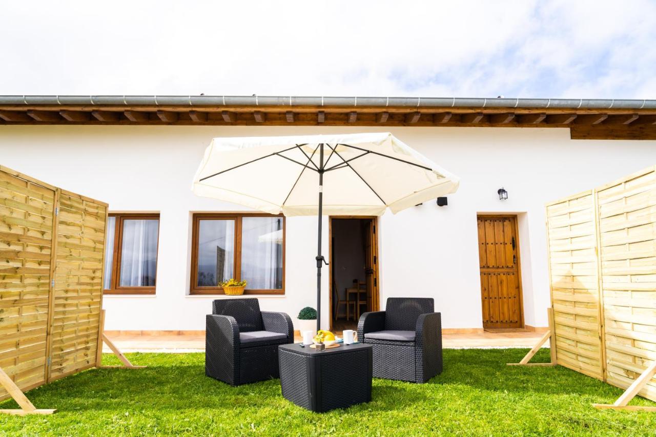 Apartamentos Las Secuoyas La Hayuela ภายนอก รูปภาพ
